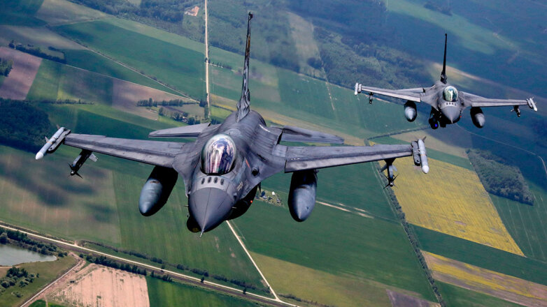 Зеленский: Украине нужно 160 самолетов F-16 для противостояния с РФ в небе