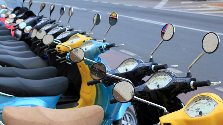 На Бали обяжут туристов иметь местные водительские права для аренды мотоциклов