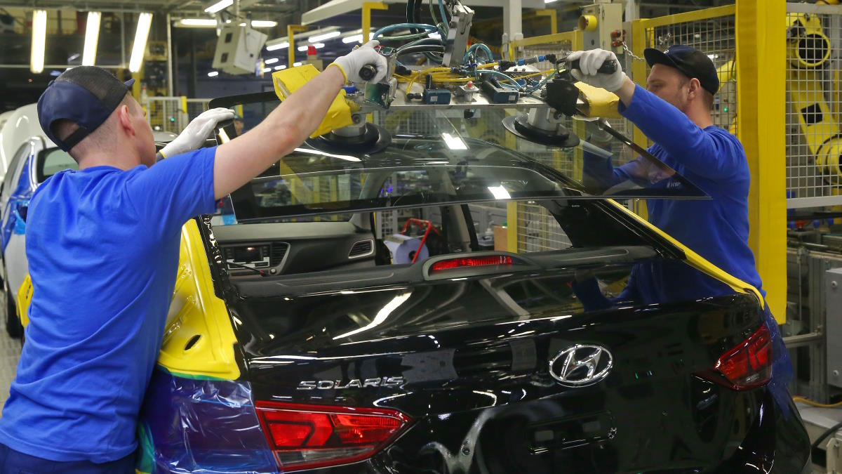 Hyundai еще не принял решения о продаже автозавода в РФ