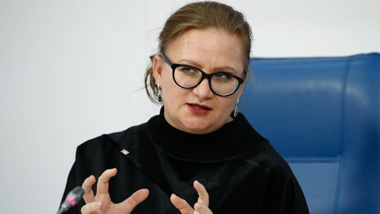 Директор департамента развития связи и массовых коммуникаций России Екатерина Ларина