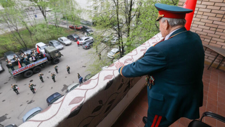Власти Саратова решили вместо парада Победы провести концерты под окнами ветеранов