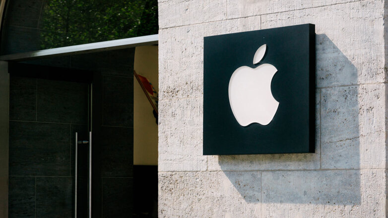 Прибыль Apple в первом полугодии фингода упала на 9% на фоне снижения продаж