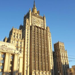 МИД РФ выразил протест представителю посольства Великобритании из-за высылки российского атташе