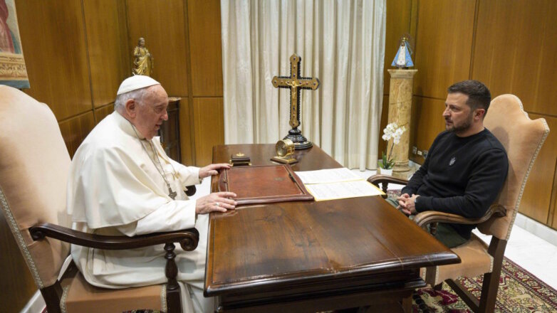 Папа Римский Франциск и Владимир Зеленский