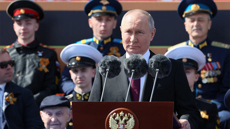 Путин: украинский народ стал заложником государственного переворота