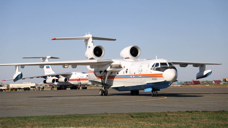 Для тушения пожаров в Курганской области привлекли два Ил-76 ВКС России