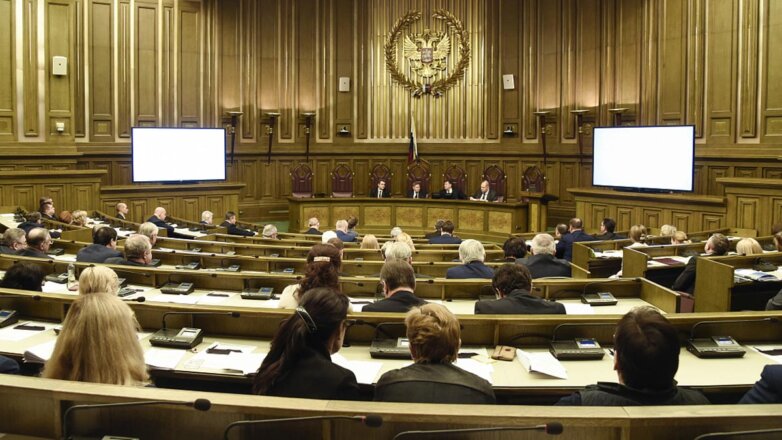 Верховный суд РФ дал разъяснения судам по делам о добровольной сдаче в плен