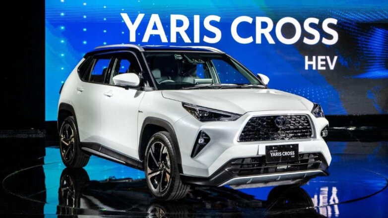 Toyota показала новый компактный кроссовер Yaris Cross