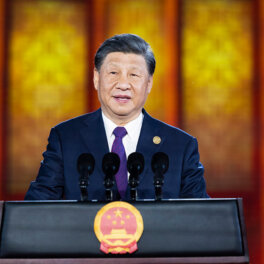 Си Цзиньпин надеется, что Китай и Франция укрепят доверие