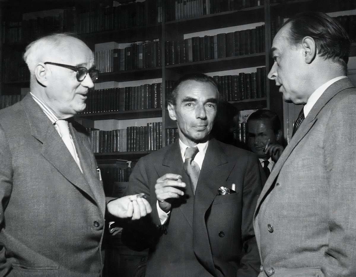 Ремарк Эрих Мария с Теодором Плиевье, Эрихом Кестнером и Гюнтером Гроллом, 26 июля 1952 г.