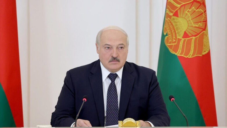 Лукашенко провел телефонные переговоры с Путиным и Назарбаевым