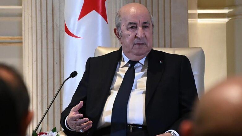 Президент Алжира заявил, что поддержка России помогает стране сохранить независимость