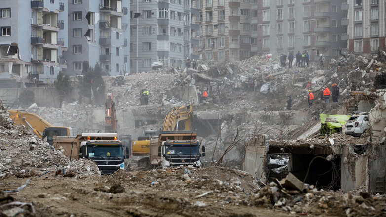СМИ: Турция получит $1 миллиард от Всемирного банка на восстановление после землетрясения