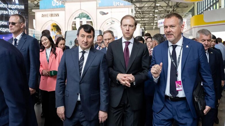 Россия и Казахстан готовятся к выставке "Иннопром-2023"