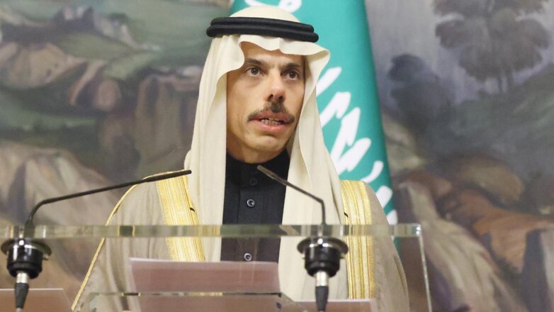 Саудовская Аравия желает развивать отношения с БРИКС