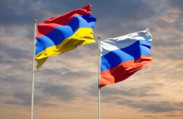 Россия и Армения прошли стадию взаимных обид и недоверия, заявил Лавров