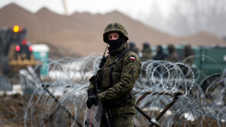 Польский солдат на границе