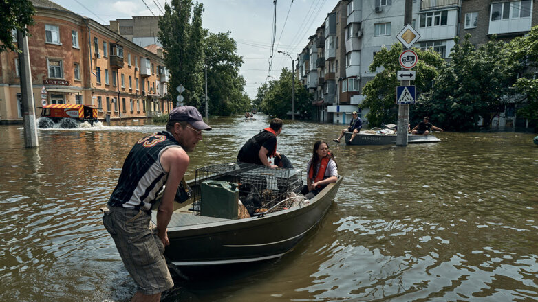 Наводнение в Херсоне после разрушения Каховской ГЭС