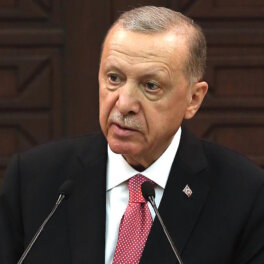 Эрдоган планирует вынести на рассмотрение парламента предложение о поправках в конституцию