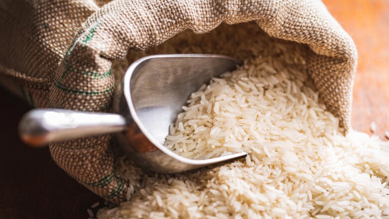 Минсельхоз РФ выступил за продление запрета на вывоз риса из страны