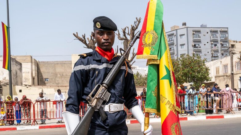 Посольство России в Сенегале порекомендовало воздерживаться от поездок в Дакар