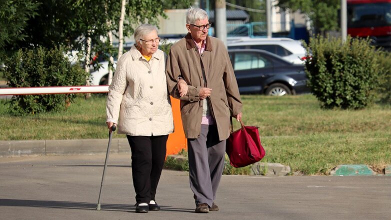 В Минздраве сообщили о росте ожидаемой продолжительности жизни в России до 73,4 года