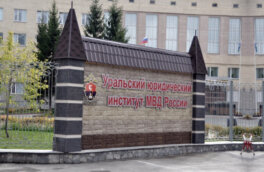 Число госпитализированных с отравлением в Екатеринбурге курсантов увеличилось