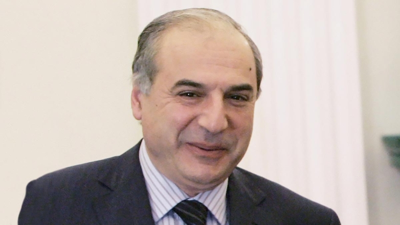 Экс-посла Армении в России и его сына арестовали