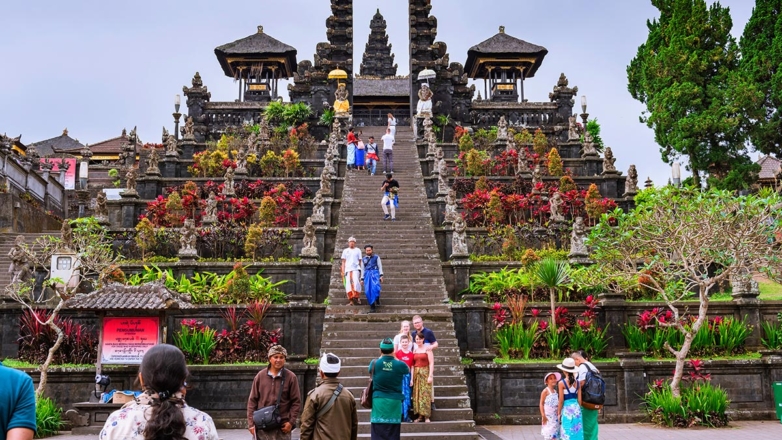The Jakarta Post: на Бали с 2024 года введут налог для туристов