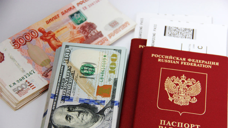 "Путешествия станут роскошью": как туррынок реагирует на падение рубля