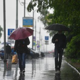 Москвичей предупредили о грозе и сильном дожде вечером 2 августа
