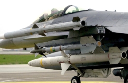 СМИ: Киев требует от Афин боеприпасы к F-16, системы ПВО, бронетехнику и снаряды
