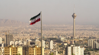 Иран второй раз за два месяца пригрозил изменить свою ядерную доктрину