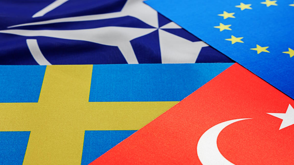 В ЕК призвали не связывать вступление Турции в Евросоюз и членство Швеции в НАТО