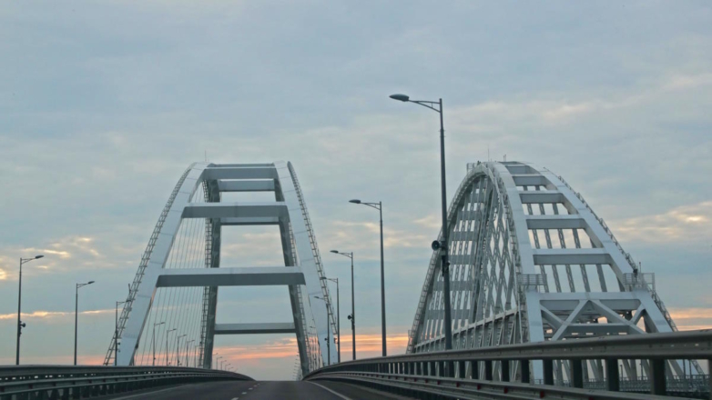 Крымский мост собираются временно перекрыть