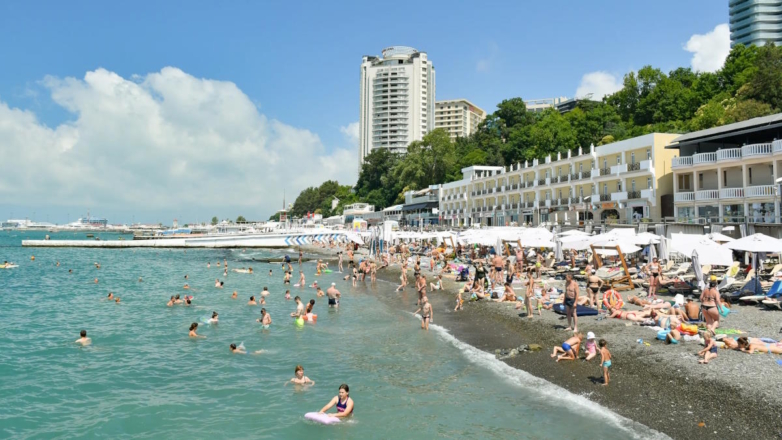 Вильфанд: на Чёрном море купальный сезон продлится минимум до 10 октября