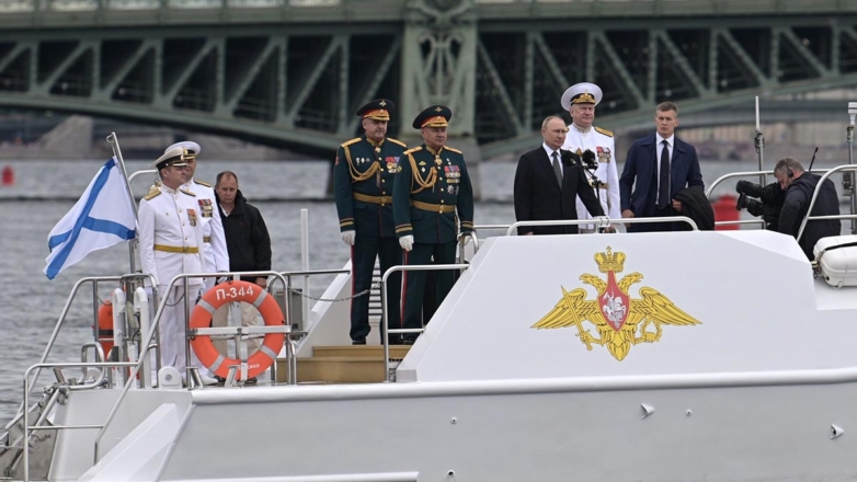 Путин заявил о наращивании сил Военно-морского флота РФ