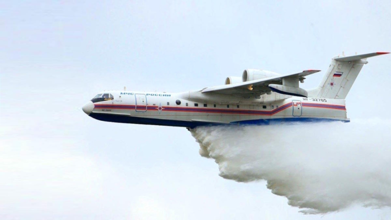Самолеты МЧС России тушат пожары в Турции