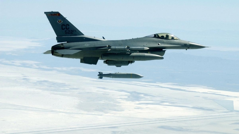 Справка "Профиля": истребитель F-16 Fighting Falcon