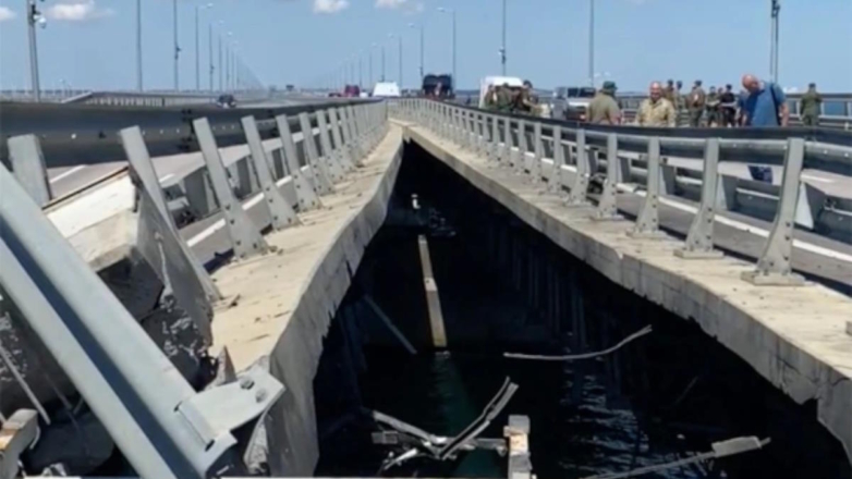 Хуснуллин: опоры железнодорожной части Крымского моста, предварительно, не пострадали