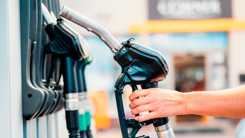 Минэнерго рекомендовало компаниям сдерживать цены на дизельное топливо