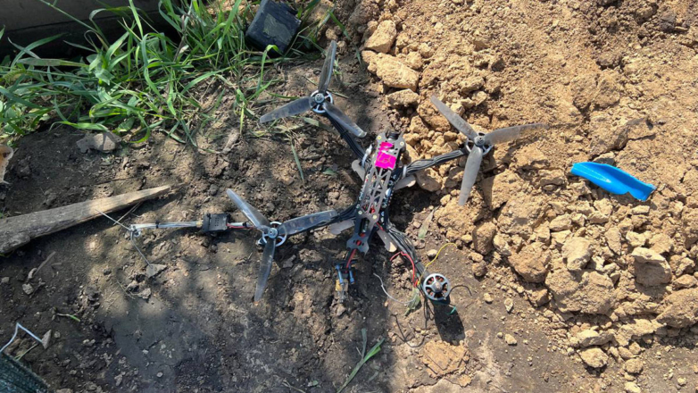 Специалисты РЭБ посадили в Курской области украинский дрон-камикадзе