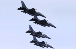 Зеленский сообщил о положительном решении Польши по F-16