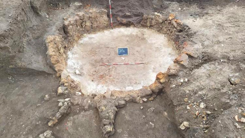 Археологи обнаружили под Неаполем средневековый центр искусств и ремесел