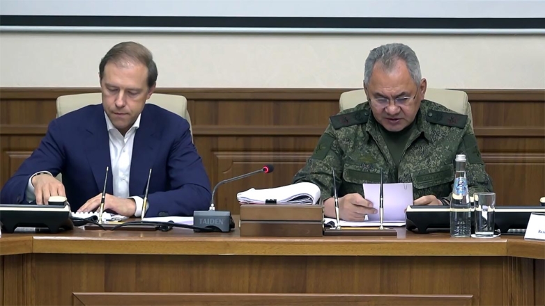 Шойгу и Мантуров обсудили вопросы выполнения гособоронзаказа
