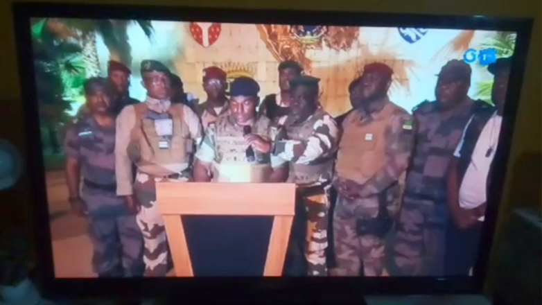 Мятежники в Габоне назначили генерала Бриса Олиги Нгему временным президентом