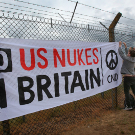 Стоит ли переживать из-за возвращения американского ядерного оружия в Великобританию?
