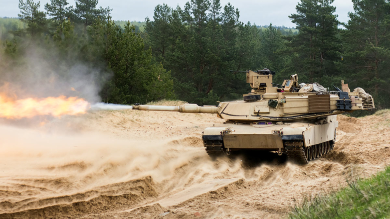 Польские военные провели стрельбы из закупленных в США танков Abrams