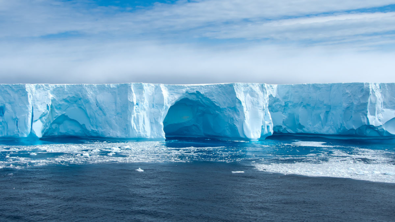 Толщина ледяного покрова Антарктиды достигла исторического минимума