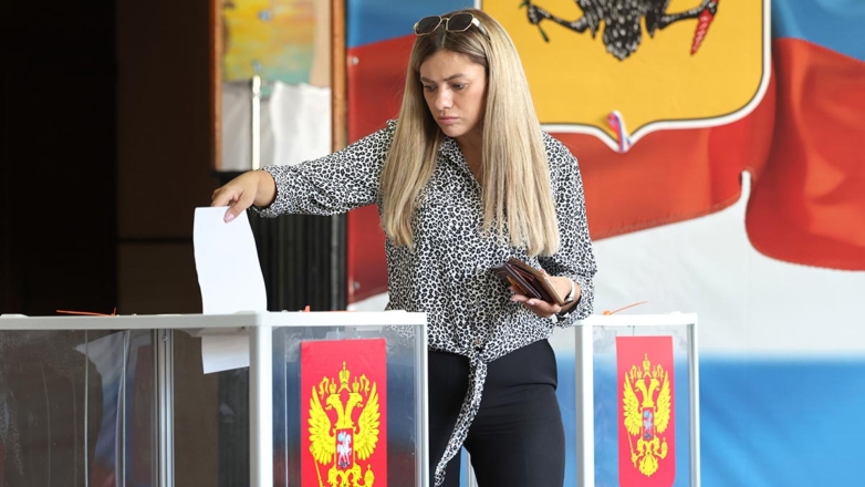 В ЦИК заявили, что первый день голосования в России прошел спокойно